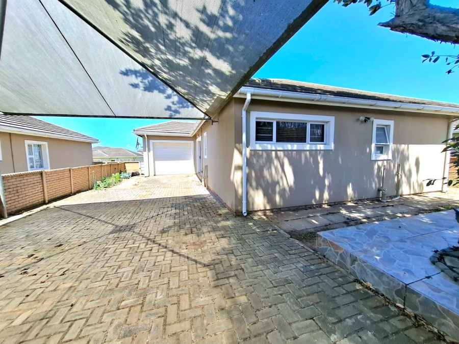 3 Bedroom Property for Sale in Gonubie Eastern Cape